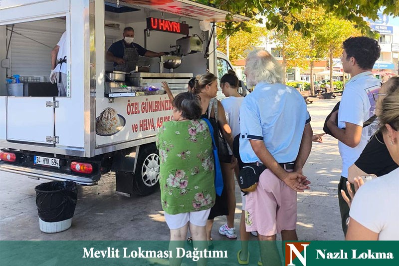 Mevlit Lokması Dağıtımı Nazlı Lokma